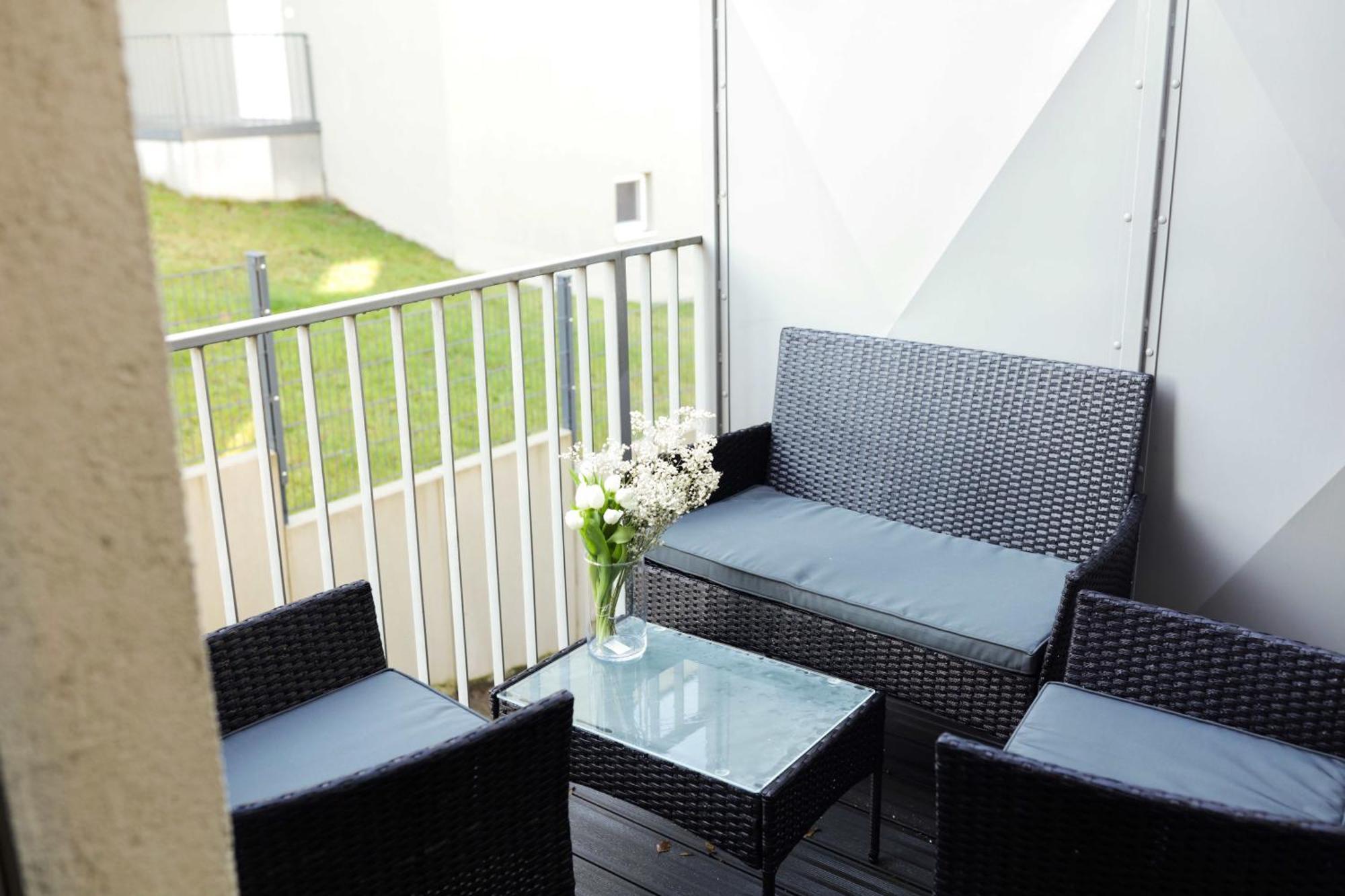 Apartment C - Gargen, Stilvoll, Modern & Cozy Im Zentrum Von *