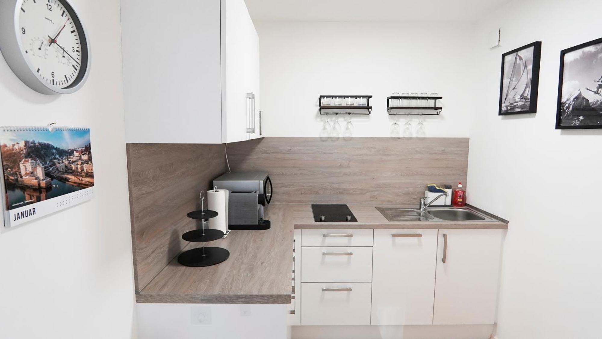 Apartment C - Gargen, Stilvoll, Modern & Cozy Im Zentrum Von